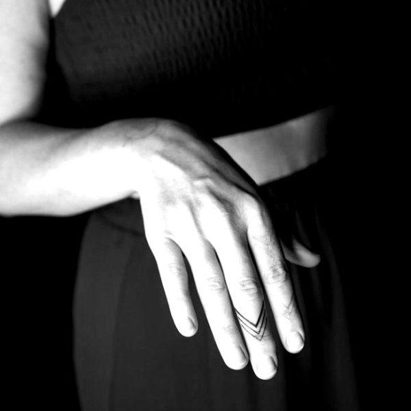 Capture-decran-2024-10-04-180338-blackwhite