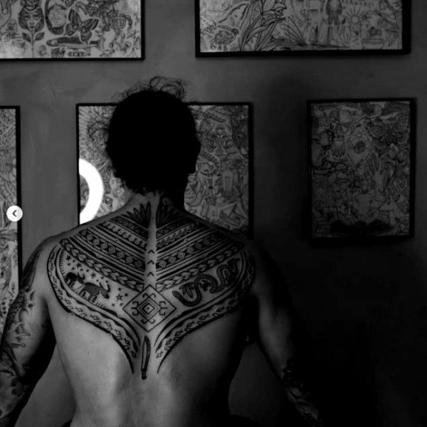 Capture-decran-2025-12-15-164356-blackwhite