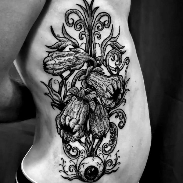 antoine-blackhare_tattoo_toulouse_L_flash_carniplant__002-blackwhite