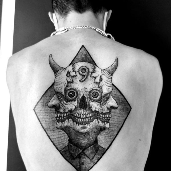 antoine-blackhare_tattoo_toulouse_L_flash_treachery-demon_002-blackwhite