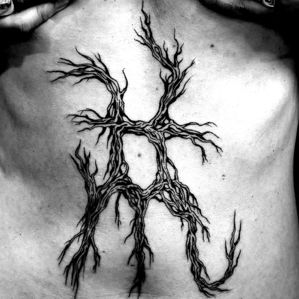 antoine-blackhare_tattoo_toulouse_L_freehand_esoteric-vines_002-blackwhite