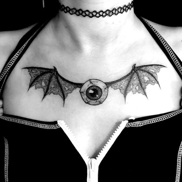 antoine-blackhare_tattoo_toulouse_M_flying-eyeball-bat_-blackwhite