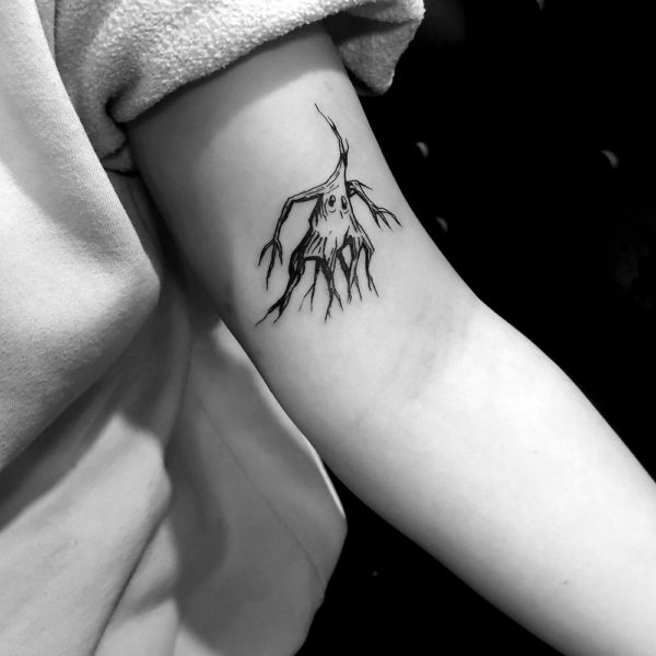 antoine-blackhare_tattoo_toulouse_S_010-blackwhite