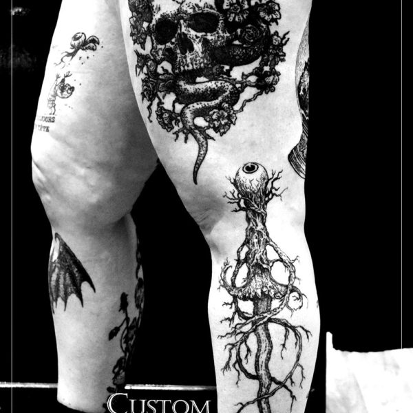 antoine-blackhare_tattoo_toulouse_solo_flo-legs_00-blackwhite